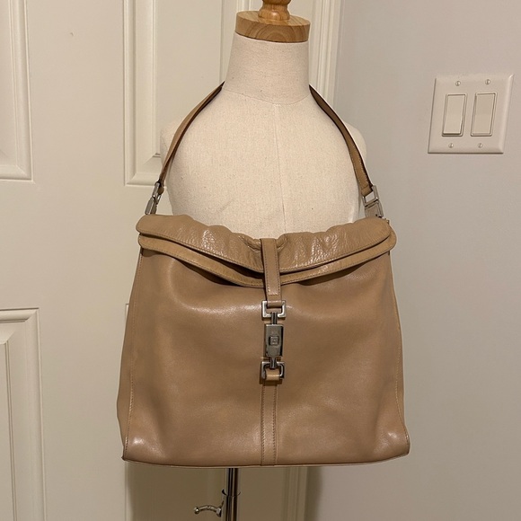 Gucci Jackie Piston Lock Tan Leather Shoulder Bag - Picture 15 of 15